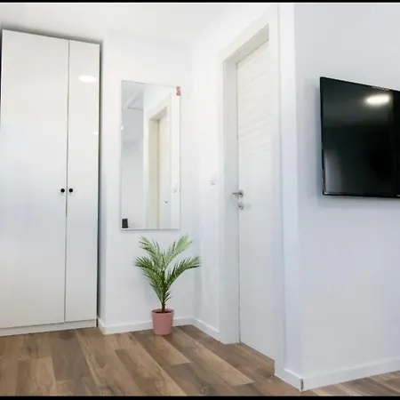Apartment Luce *